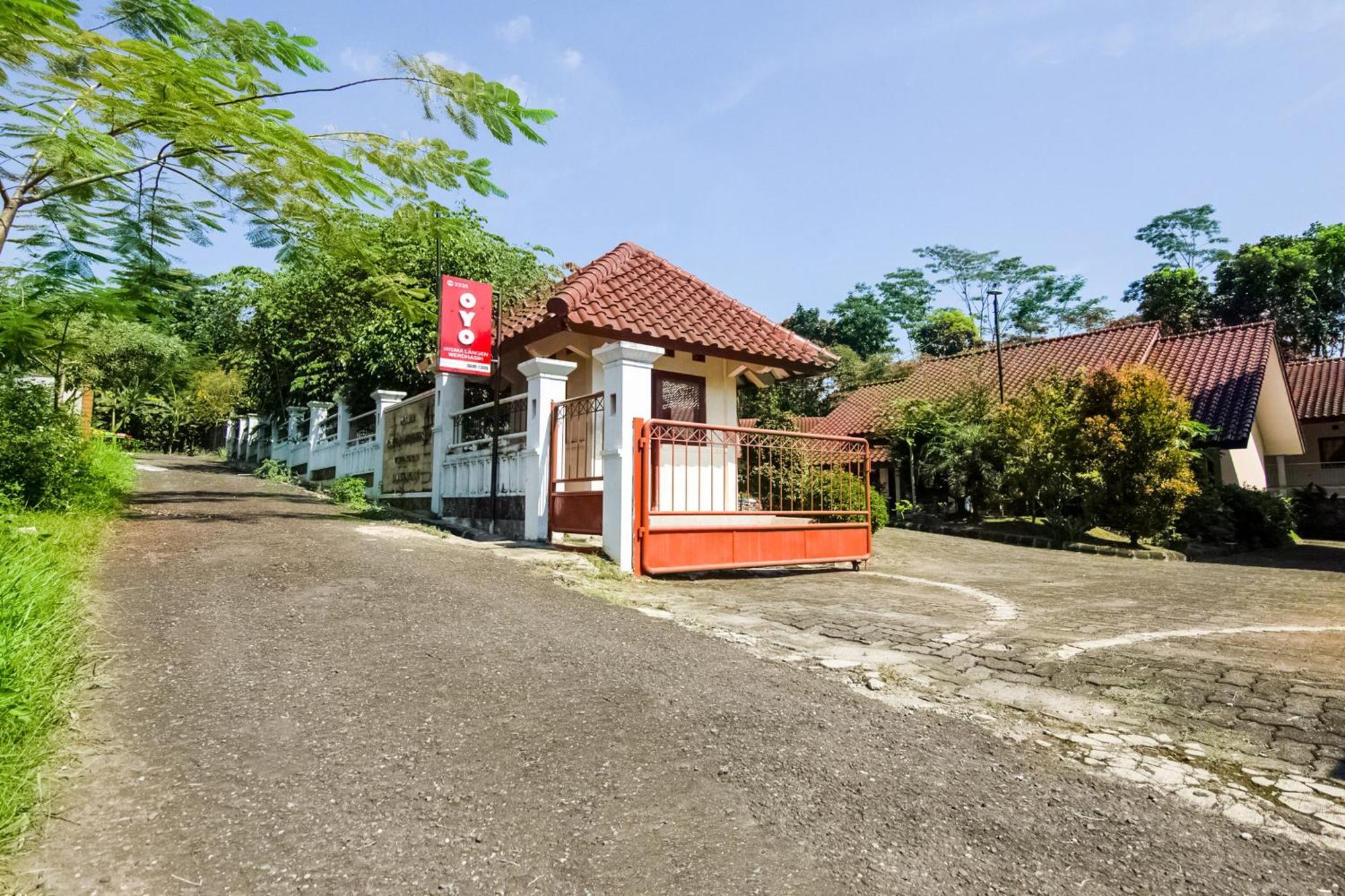 Wisma Langen Werdhasih Semarang Exterior foto