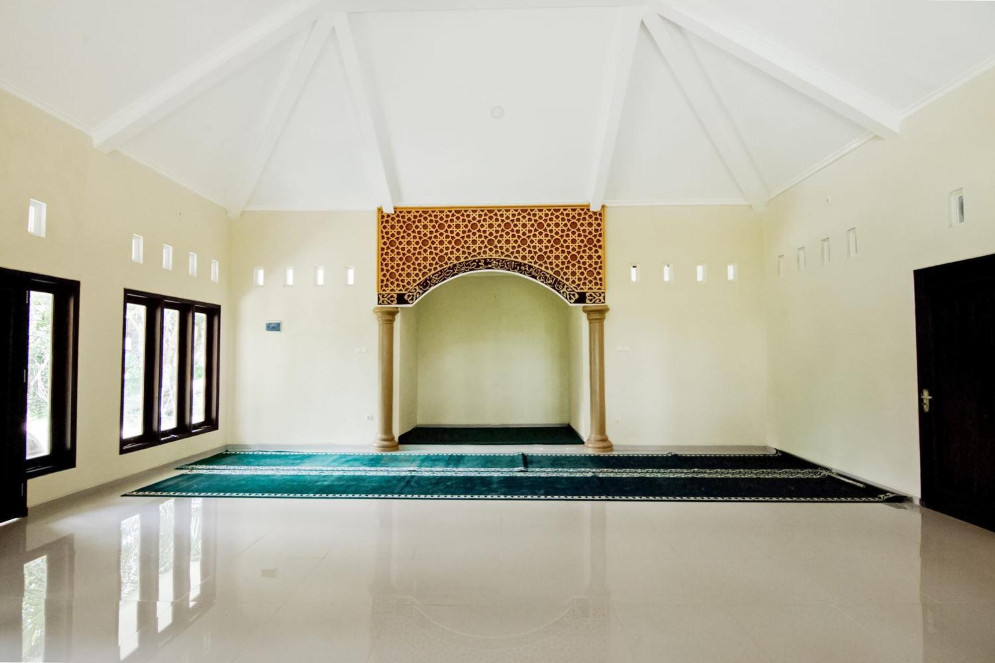 Wisma Langen Werdhasih Semarang Exterior foto
